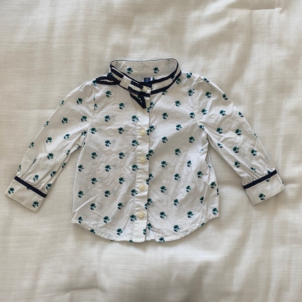 Janie and Jack size 6/12 months